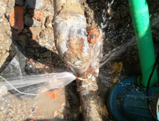 铜梁测漏水公司电话